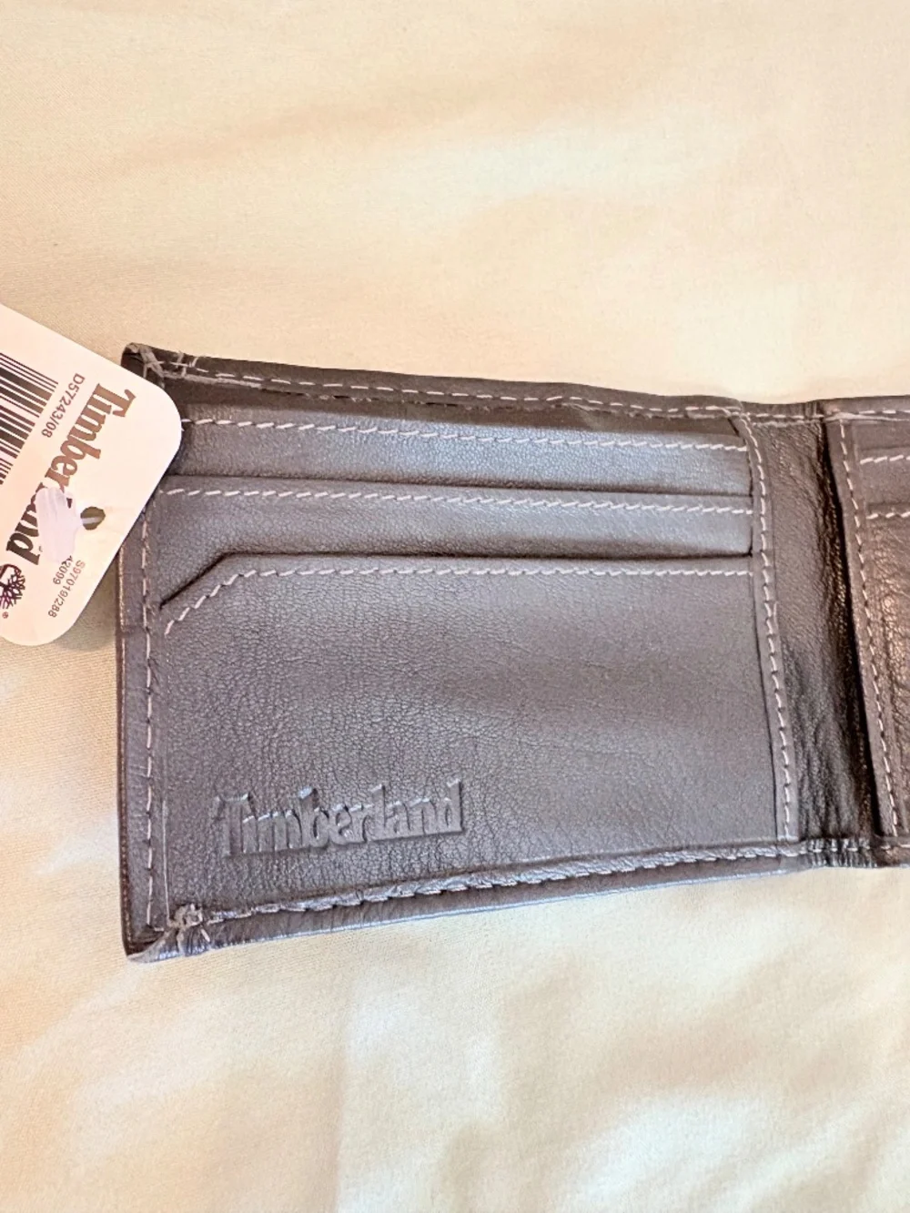 Timberland genuine leather wallet with belt flip clip